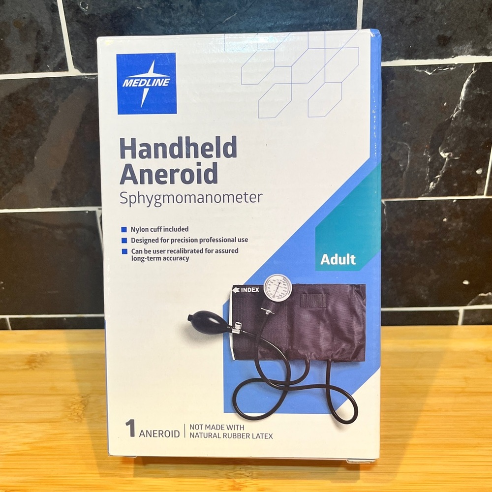 Blood Pressure Cuff Medline Premier Handheld Aneroid Large Adult Nurse Paramedic